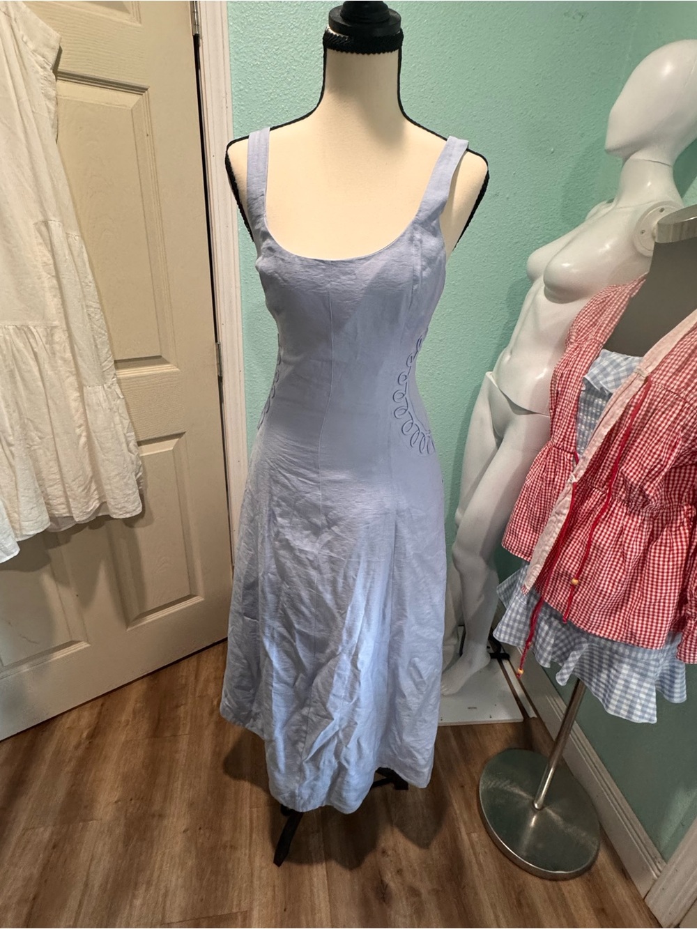 Mon Renn SENTIMENT MIDI DRESS Light Blue Sleeveless Scoop Neck Women’s Dress